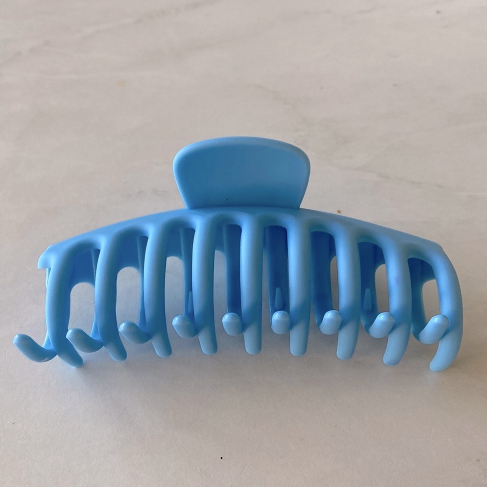 Matte Sky Blue Claw Clip